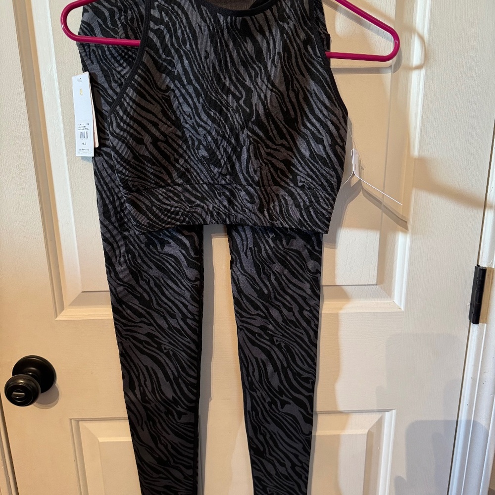 Spiritual Gangster Xs/S Love Sculpt Jacquard Leggings and Crop bra set